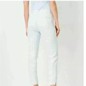 - NWT ANN TAYLOR GEO PATTERN CROP PANTS​